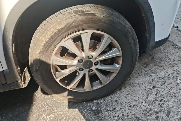 Used Haval H6 2018 Red-Label Sport Edition 1.5T Automatic Two-Wheel Drive Elite Model Right Front Wheel Hub