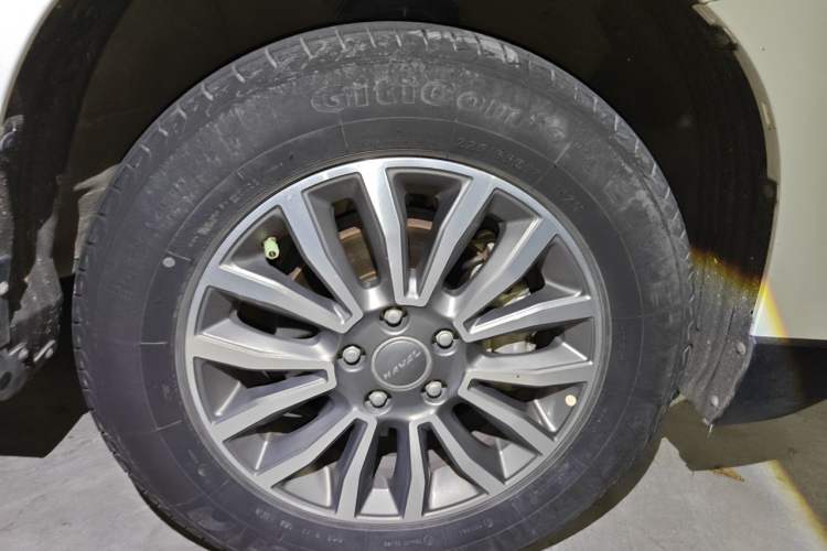 Used Haval H6 2018 Blue Label Sport Edition 1.5T Automatic Two-Wheel Drive Elite Model Right Front Wheel Hub