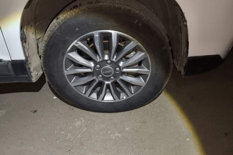 Used Haval H6 2018 Blue Label Sport Edition 1.5T Automatic Two-Wheel Drive Elite Model Right Front Wheel Hub