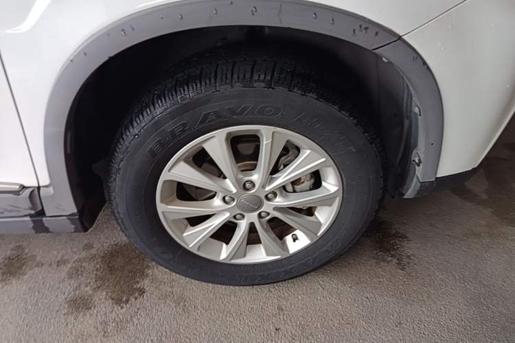 Used Haval H6 2018 Red-Label Sport Edition 1.5T Automatic Two-Wheel Drive Elite Model Right Front Wheel Hub