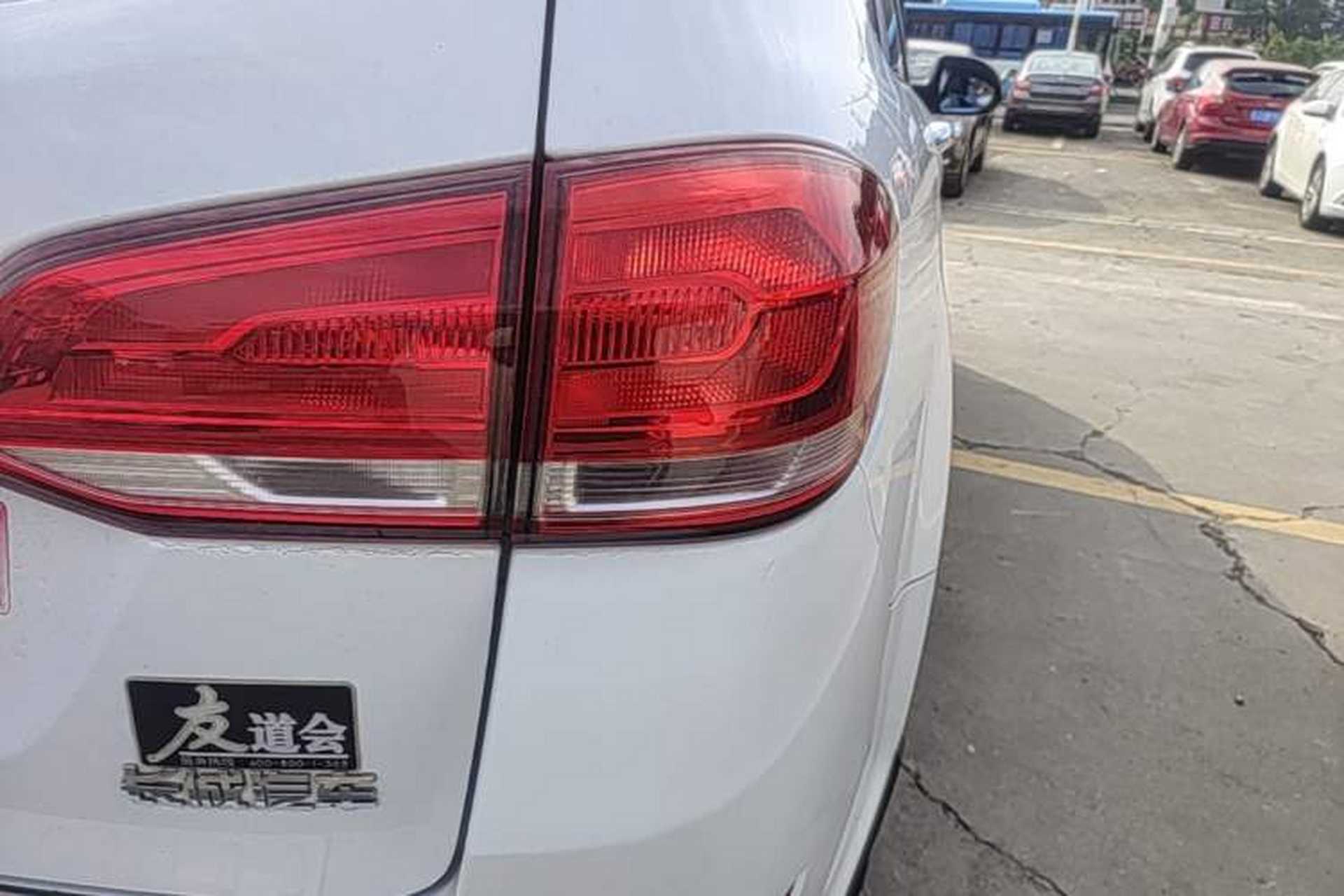 Used Haval H6 2018 Blue Label Sport Edition 1.5T Automatic Two-Wheel Drive Elite Model Right Rear Taillight