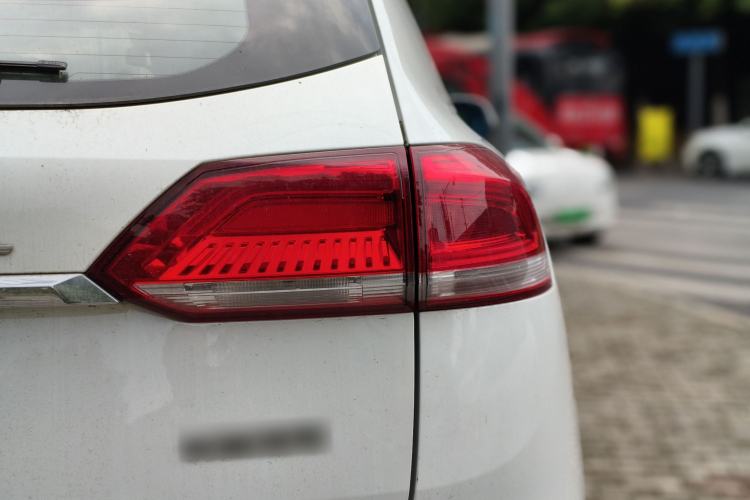 Used Haval H6 2018 Blue-Label 1.5T Automatic Luxury Model Right Rear Taillight