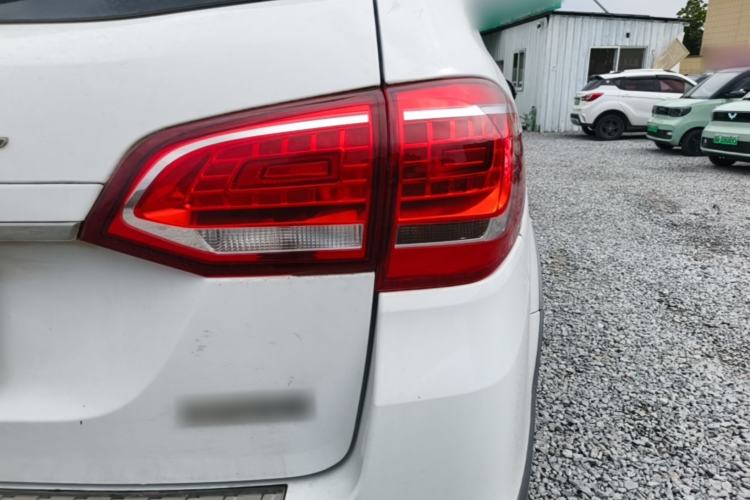 Used Haval H6 2018 Red-Label Sport Edition 1.5T Automatic Two-Wheel Drive Elite Model Right Rear Taillight