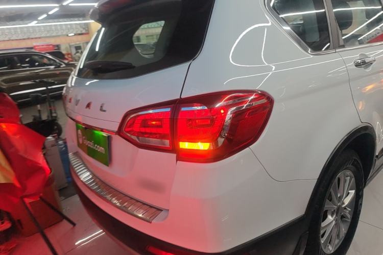 Used Haval H6 2018 Sport Edition 1.5T Automatic Two-Wheel Drive Elite Model China V Standard Right Rear Taillight