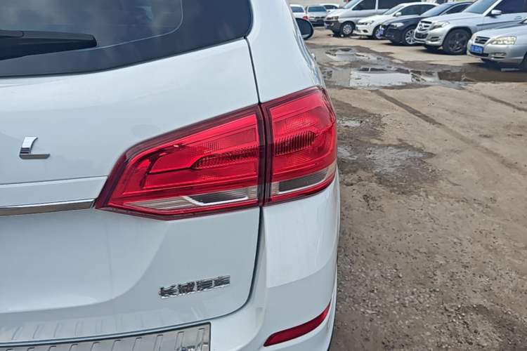 Used Haval H6 2018 Blue Label Sport Edition 1.5T Automatic Two-Wheel Drive Elite Model Right Rear Taillight