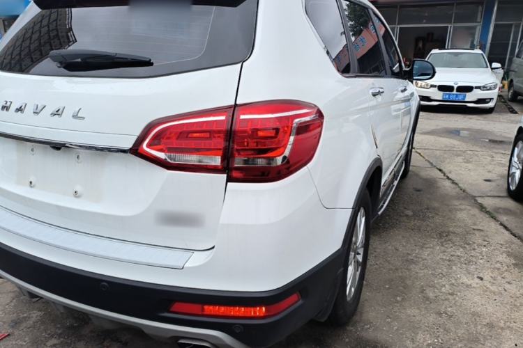Used Haval H6 2018 Red-Label Sport Edition 1.5T Automatic Two-Wheel Drive Elite Model Right Rear Taillight