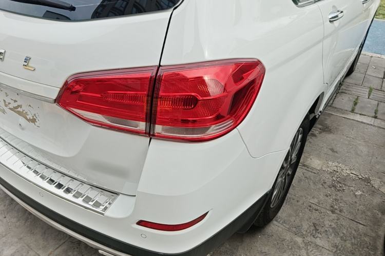 Used Haval H6 2018 Blue Label Sport Edition 1.5T Automatic Two-Wheel Drive Elite Model Right Rear Taillight