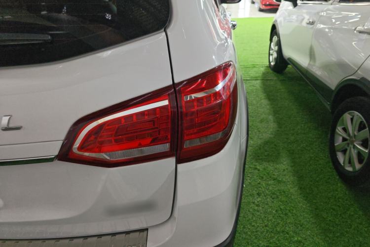 Used Haval H6 2018 Sport Edition 1.5T Automatic Two-Wheel Drive Elite Model China V Standard Right Rear Taillight