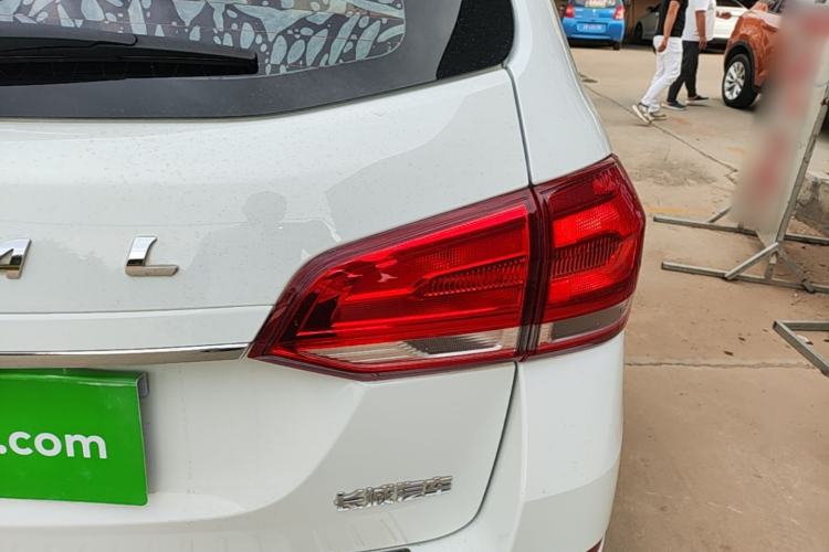 Used Haval H6 2018 Sport Edition 1.5T Automatic Two-Wheel Drive Elite Model China V Standard Right Rear Taillight