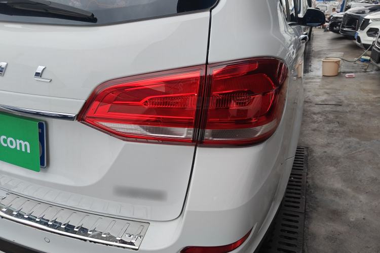 Used Haval H6 2018 Blue Label Sport Edition 1.5T Automatic Two-Wheel Drive Elite Model Right Rear Taillight