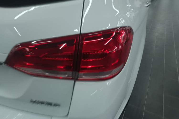 Used Haval H6 2018 Blue Label Sport Edition 1.5T Automatic Two-Wheel Drive Elite Model Right Rear Taillight