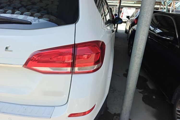 Used Haval H6 2018 Blue Label Sport Edition 1.5T Automatic Two-Wheel Drive Elite Model Right Rear Taillight