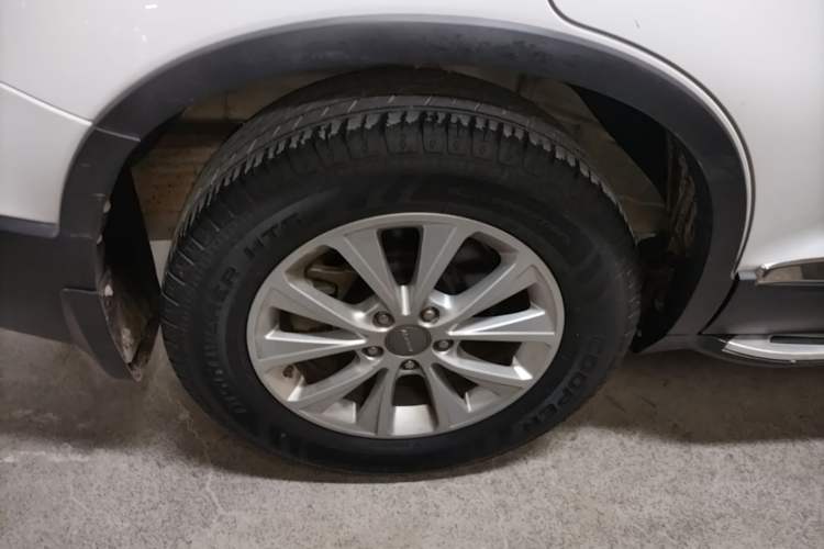 Used Haval H6 2018 Sport Edition 1.5T Automatic Two-Wheel Drive Elite Model China V Standard Right Rear Wheel Hub