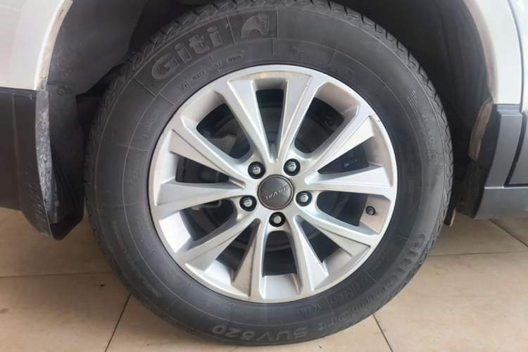 Used Haval H6 2018 Sport Edition 1.5T Automatic Two-Wheel Drive Elite Model China V Standard Right Rear Wheel Hub
