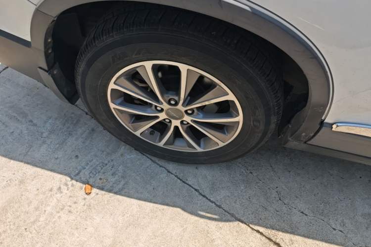 Used Haval H6 2018 Red-Label Sport Edition 1.5T Automatic Two-Wheel Drive Prestige Model Right Rear Wheel Hub