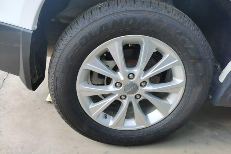 Used Haval H6 2018 Blue Label Sport Edition 1.5T Automatic Two-Wheel Drive Elite Model Right Rear Wheel Hub
