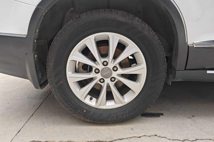 Used Haval H6 2018 Sport Edition 1.5T Automatic Two-Wheel Drive Elite Model China V Standard Right Rear Wheel Hub