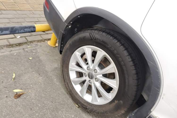 Used Haval H6 2018 Red-Label Sport Edition 1.5T Automatic Two-Wheel Drive Elite Model Right Rear Wheel Hub
