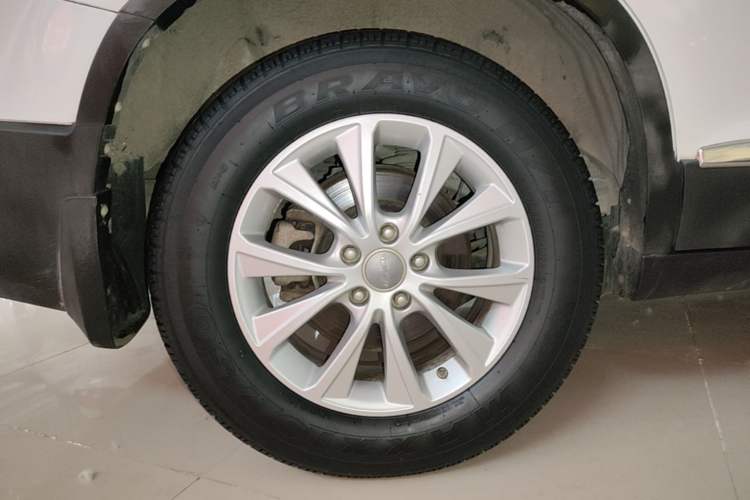 Used Haval H6 2018 Red-Label Sport Edition 1.5T Automatic Two-Wheel Drive Elite Model Right Rear Wheel Hub