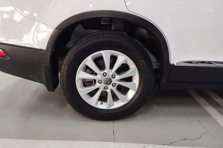 Used Haval H6 2018 Sport Edition 1.5T Automatic Two-Wheel Drive Elite Model China V Standard Right Rear Wheel Hub