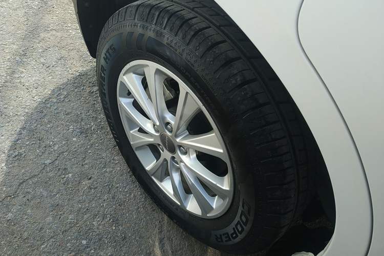 Used Haval H6 2018 Blue Label Sport Edition 1.5T Automatic Two-Wheel Drive Elite Model Right Rear Wheel Hub