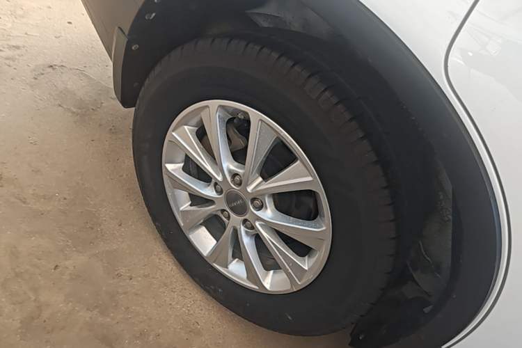 Used Haval H6 2018 Red-Label Sport Edition 1.5T Automatic Two-Wheel Drive Elite Model Right Rear Wheel Hub
