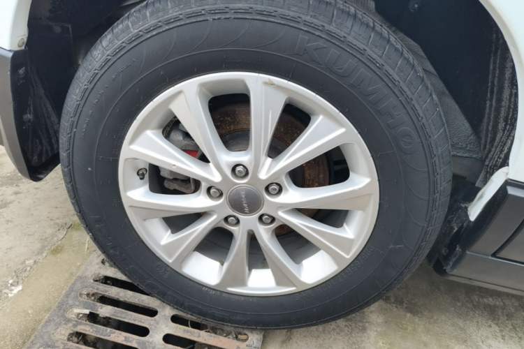 Used Haval H6 2018 Blue Label Sport Edition 1.5T Manual Two-Wheel Drive Elite Model Right Rear Wheel Hub