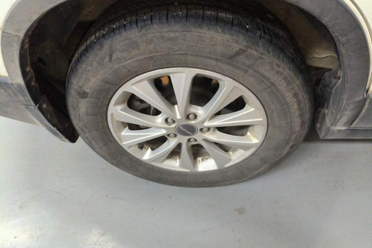 Used Haval H6 2018 Sport Edition 1.5T Manual Two-Wheel Drive Elite Model China V Standard Right Rear Wheel Hub
