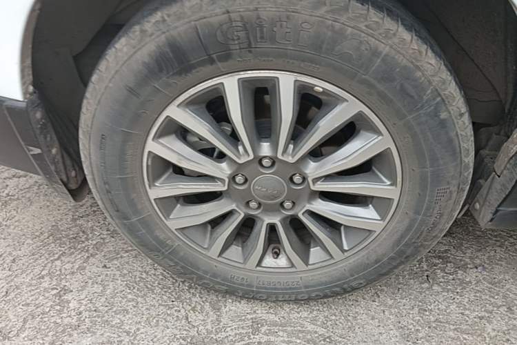Used Haval H6 2018 Blue Label Sport Edition 1.5T Automatic Two-Wheel Drive Elite Model Right Rear Wheel Hub