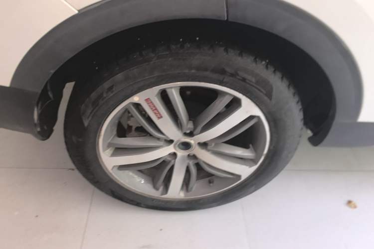 Used Haval H6 2018 Red-Label 1.5T Automatic Luxury Model Right Rear Wheel Hub