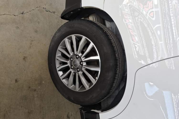 Used Haval H6 2018 Blue Label Sport Edition 1.5T Automatic Two-Wheel Drive Elite Model Right Rear Wheel Hub