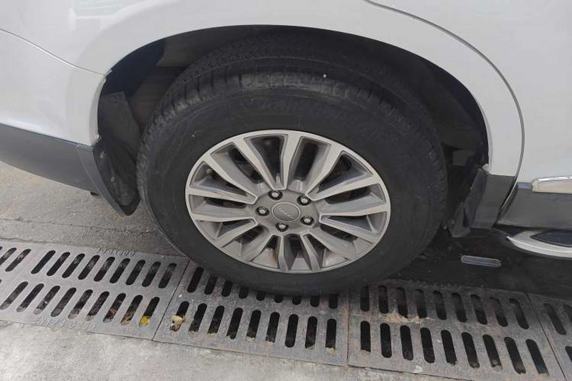 Used Haval H6 2018 Blue Label Sport Edition 1.5T Automatic Two-Wheel Drive Elite Model Right Rear Wheel Hub