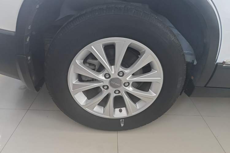 Used Haval H6 2018 Sport Edition 1.5T Automatic Two-Wheel Drive Elite Model China V Standard Right Rear Wheel Hub