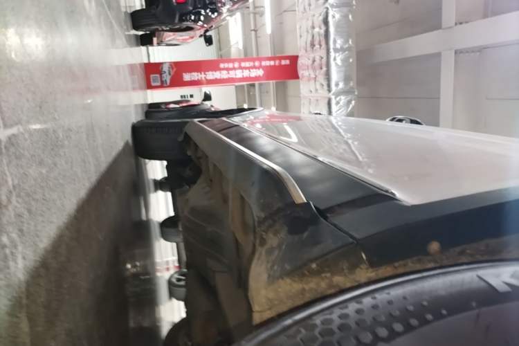 Used Haval H6 2018 Sport Edition 1.5T Automatic Two-Wheel Drive Elite Model China V Standard Right Side Sill