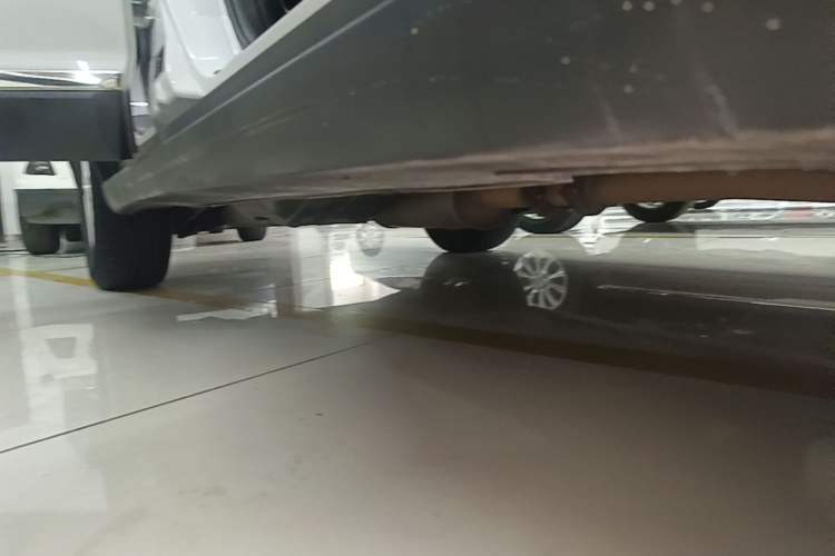 Used Haval H6 2018 Red-Label Sport Edition 1.5T Automatic Two-Wheel Drive Elite Model Right Side Sill