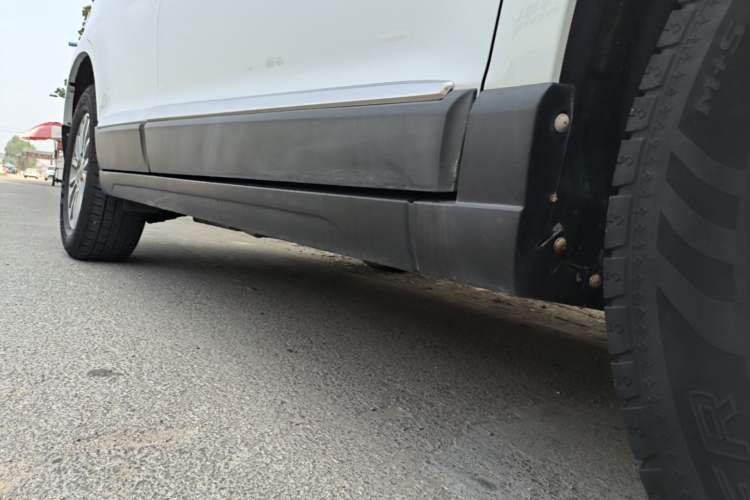 Used Haval H6 2018 Blue Label Sport Edition 1.5T Manual Two-Wheel Drive Elite Model Right Side Sill