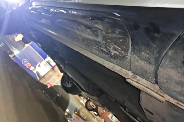 Used Haval H6 2018 Red-Label 1.5T Automatic Luxury Model Right Side Sill