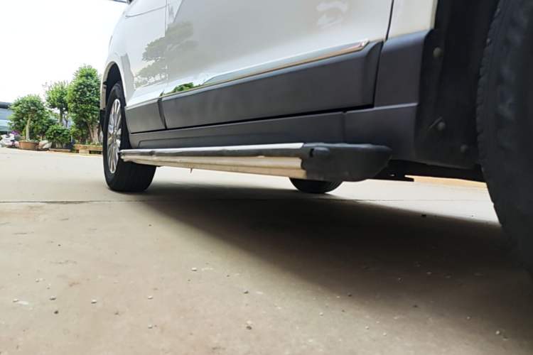 Used Haval H6 2018 Sport Edition 1.5T Automatic Two-Wheel Drive Elite Model China V Standard Right Side Sill