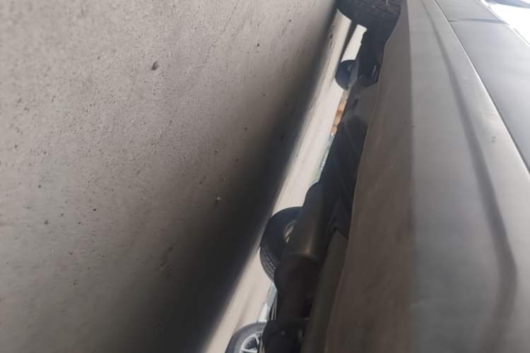 Used Haval H6 2018 Blue Label Sport Edition 1.5T Automatic Two-Wheel Drive Elite Model Right Side Sill