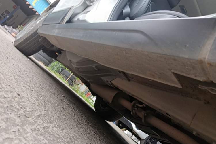 Used Haval H6 2018 Blue Label Sport Edition 1.5T Automatic Two-Wheel Drive Elite Model Right Side Sill