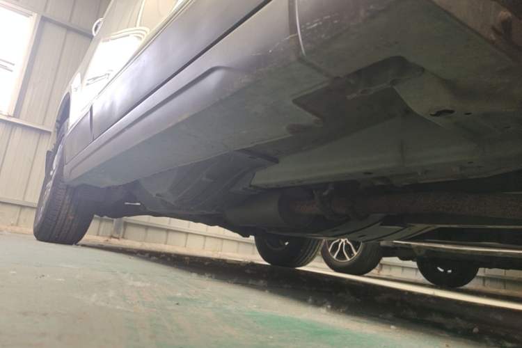 Used Haval H6 2018 Blue Label Sport Edition 1.5T Automatic Two-Wheel Drive Elite Model Right Side Sill