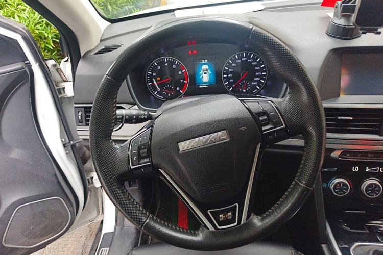 Used Haval H6 2018 Red-Label Sport Version 1.5T Manual Two-Wheel Drive Elite Model Steering Wheel