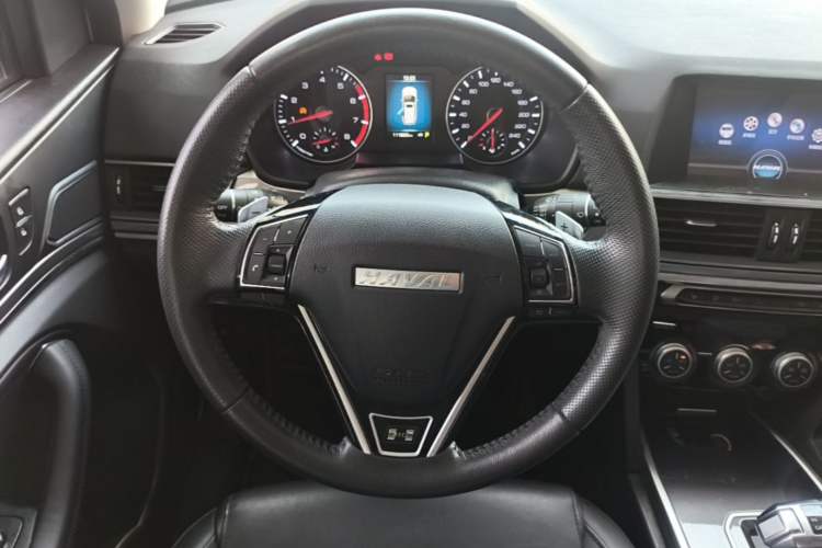 Used Haval H6 2018 Sport Edition 1.5T Automatic Two-Wheel Drive Elite Model China V Standard Steering Wheel