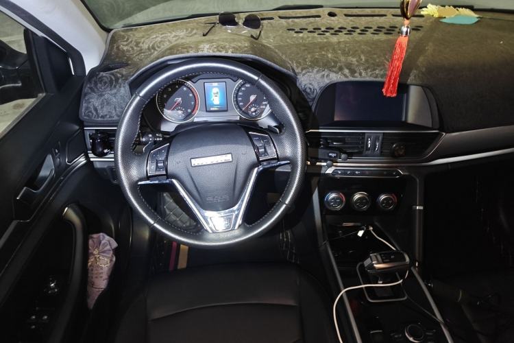 Used Haval H6 2018 Red-Label Sport Edition 1.5T Automatic Two-Wheel Drive Elite Model Steering Wheel