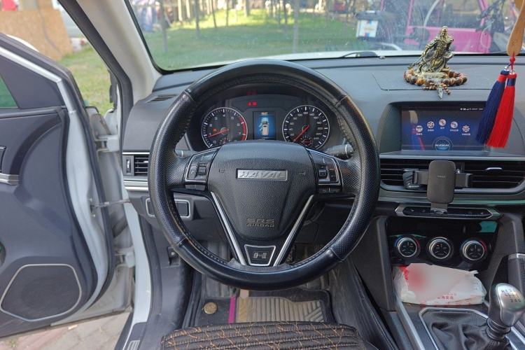 Used Haval H6 2018 Sport Edition 1.5T Manual Two-Wheel Drive Elite Model China V Standard Steering Wheel
