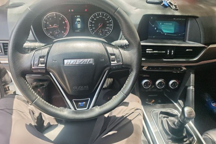 Used Haval H6 2018 Blue Label Sport Edition 1.5T Manual Two-Wheel Drive Elite Model Steering Wheel