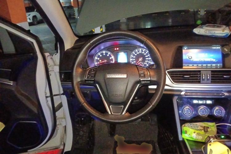 Used Haval H6 2018 Blue Label Sport Edition 1.5T Automatic Two-Wheel Drive Prestige Model Steering Wheel