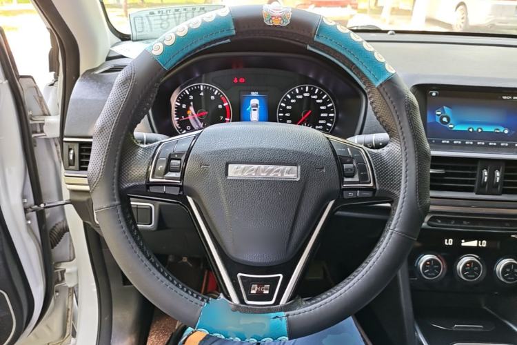 Used Haval H6 2018 Red-Label Sport Version 1.5T Manual Two-Wheel Drive Elite Model Steering Wheel