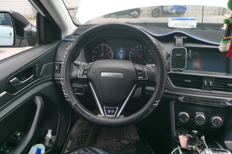 Used Haval H6 2018 Blue Label Sport Edition 1.5T Automatic Two-Wheel Drive Prestige Model Steering Wheel