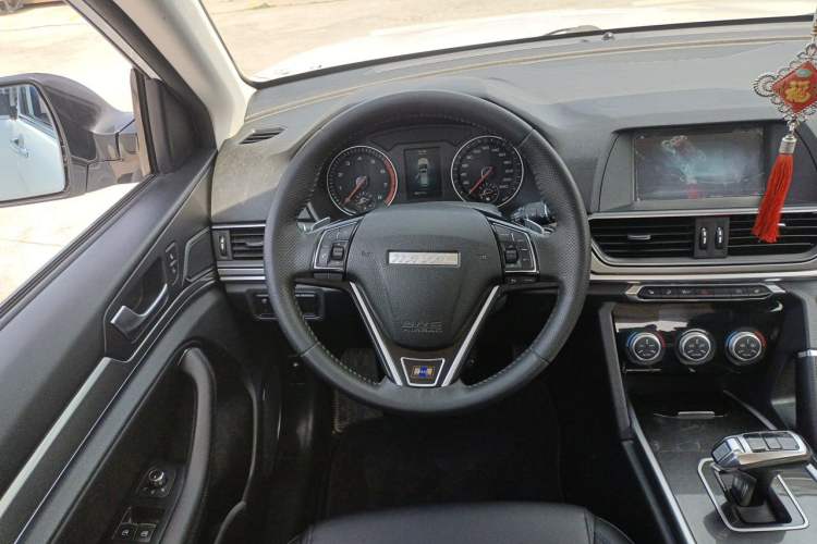 Used Haval H6 2018 Blue Label Sport Edition 1.5T Automatic Two-Wheel Drive Elite Model Steering Wheel
